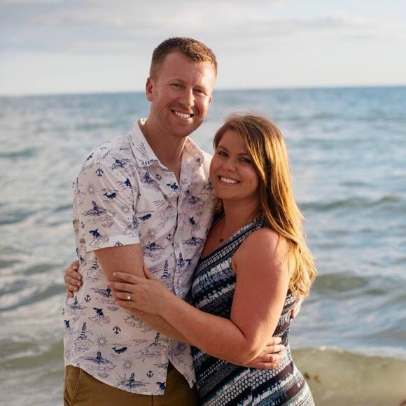 Meet your Posher, Whitney - Picture 1 of 1